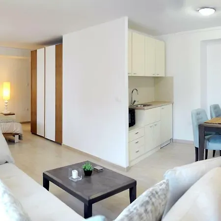 Apartment Greecerent - Elegant Center *
